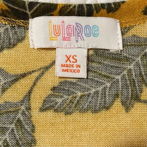 LuLaRoe Sarah Duster | Size XS | Leaf Pattern | Long Cardigan - Picture 8 of 10